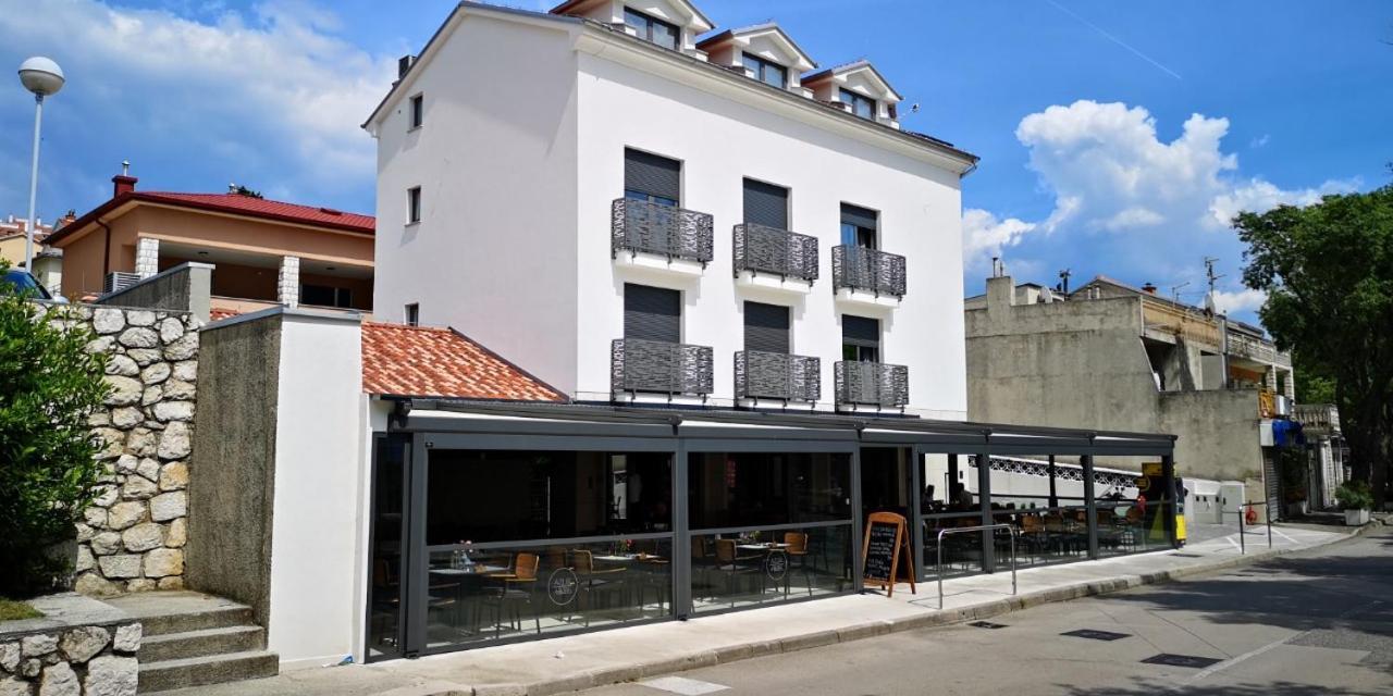 Bed and Breakfast Azur Новий Винодольський Екстер'єр фото