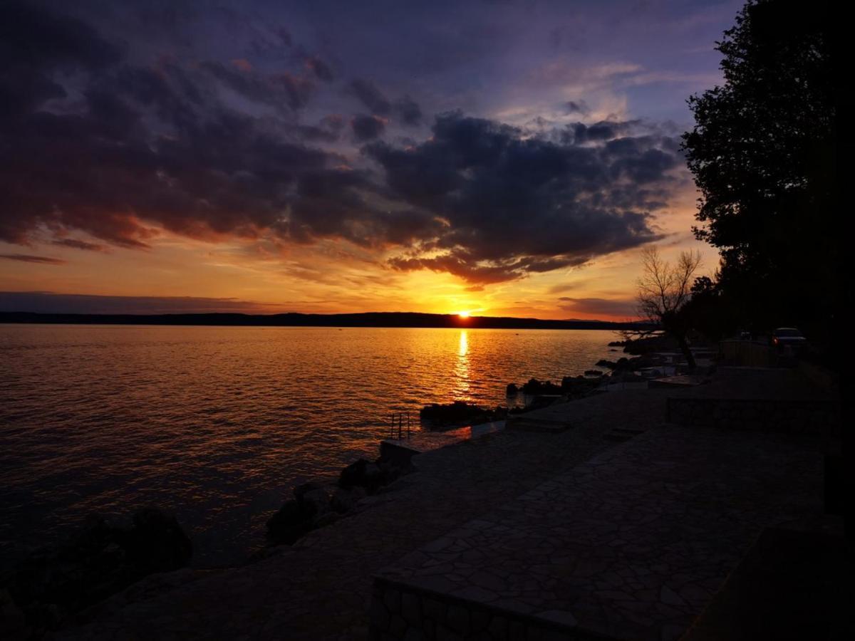 Bed and Breakfast Azur Новий Винодольський Екстер'єр фото