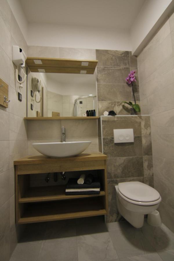 Bed and Breakfast Azur Новий Винодольський Екстер'єр фото