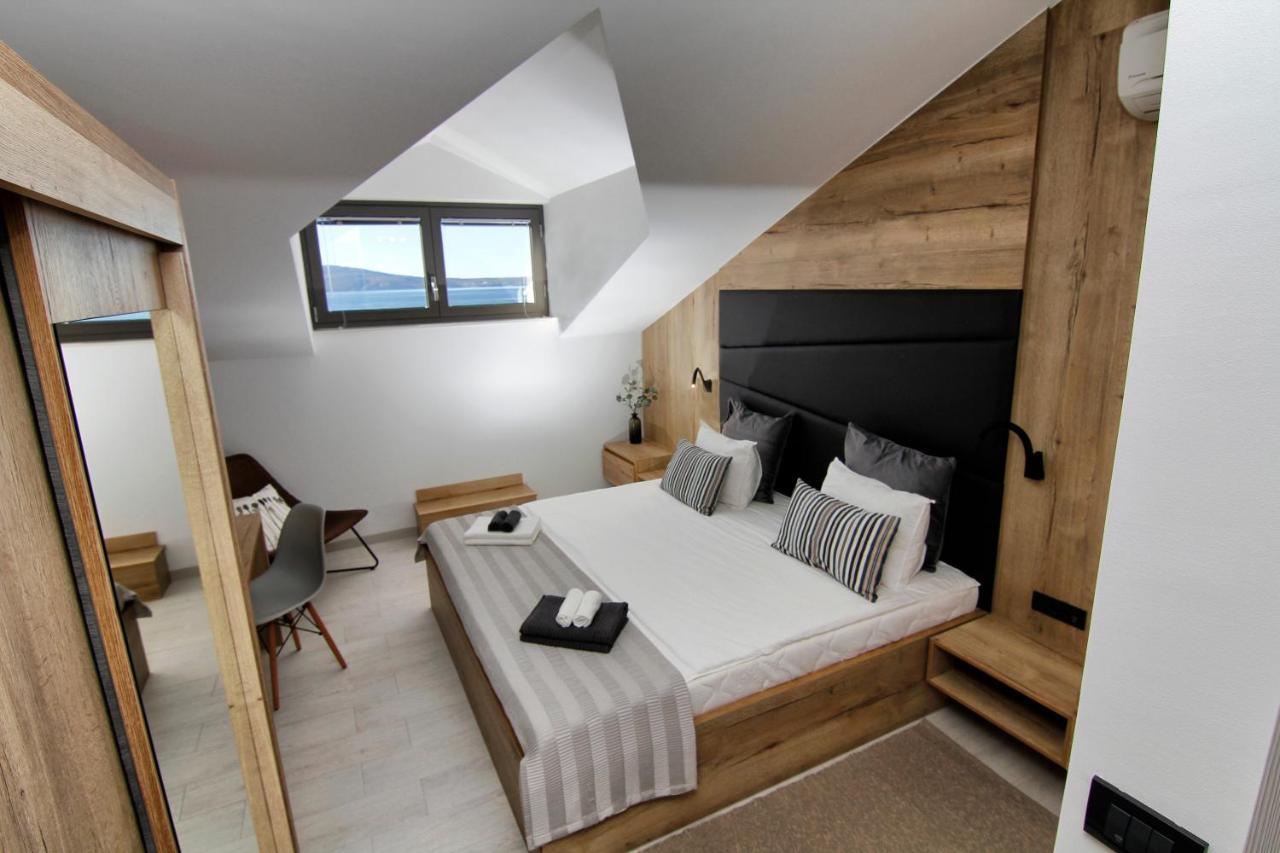 Bed and Breakfast Azur Новий Винодольський Екстер'єр фото