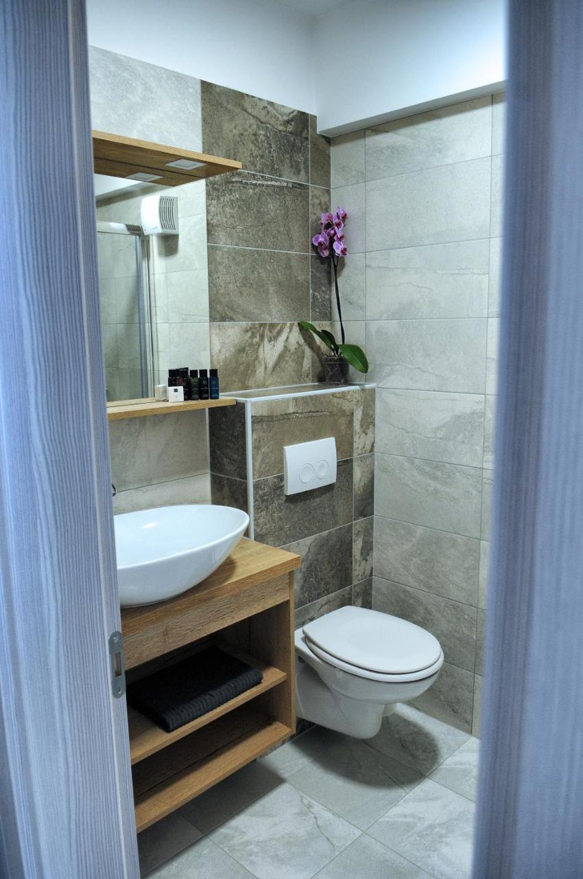 Bed and Breakfast Azur Новий Винодольський Екстер'єр фото